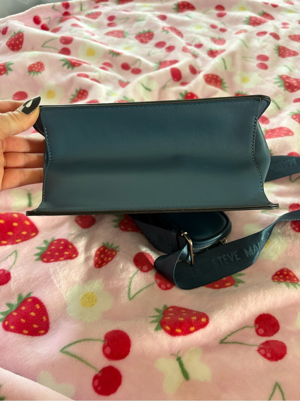 Steve Madden Navy Bevelyn - Picture 5 of 5